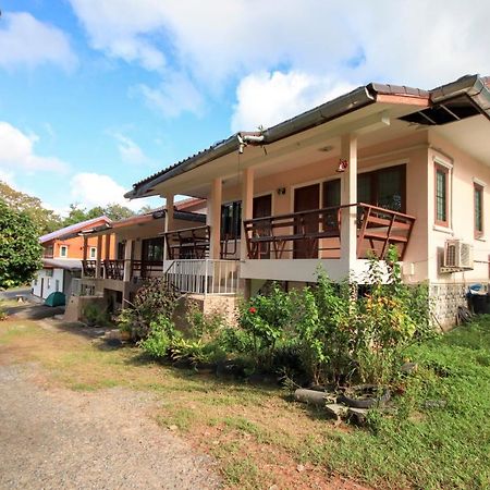 Oyo 75373 Chamil House Hotel Nai Harn Bagian luar foto