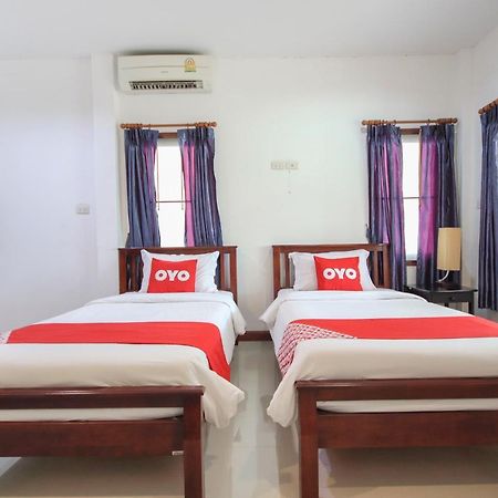Oyo 75373 Chamil House Hotel Nai Harn Bagian luar foto