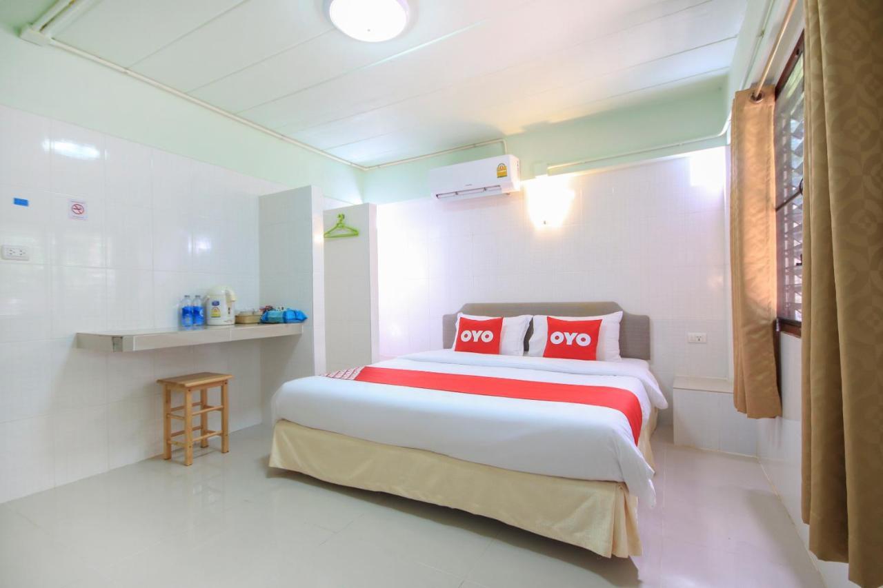 Oyo 75373 Chamil House Hotel Nai Harn Bagian luar foto