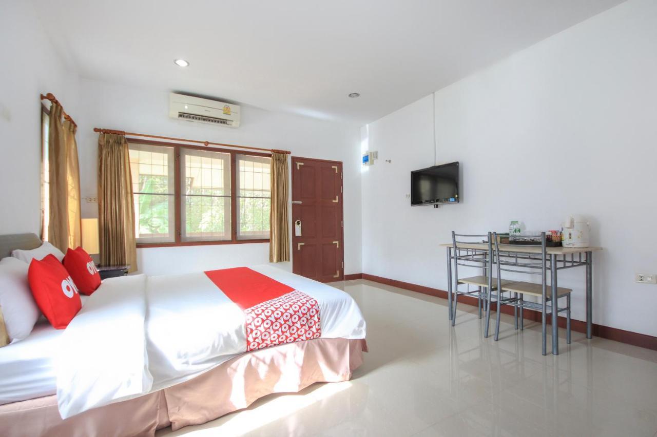 Oyo 75373 Chamil House Hotel Nai Harn Bagian luar foto