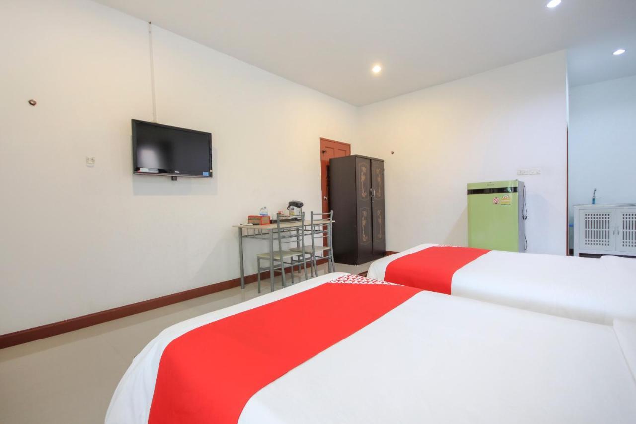 Oyo 75373 Chamil House Hotel Nai Harn Bagian luar foto