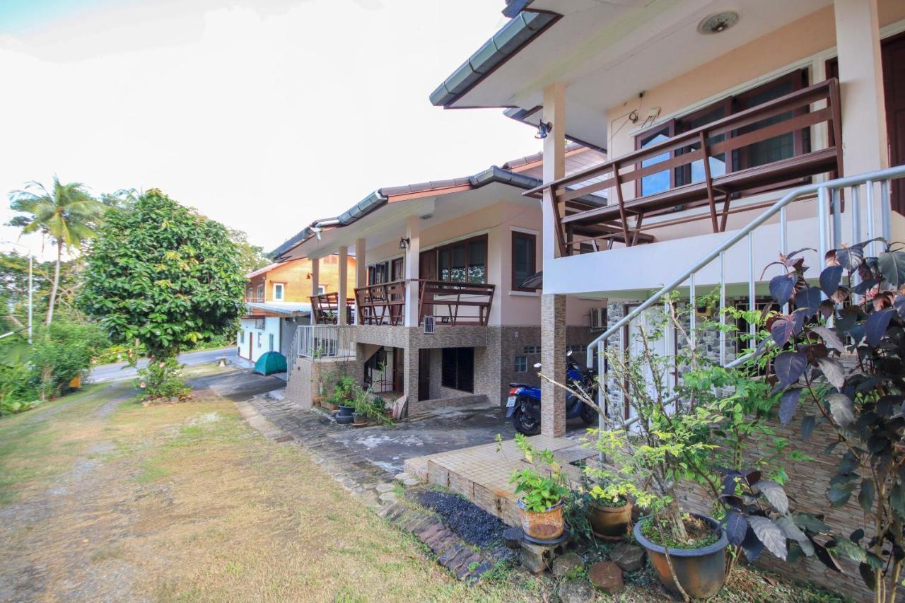 Oyo 75373 Chamil House Hotel Nai Harn Bagian luar foto