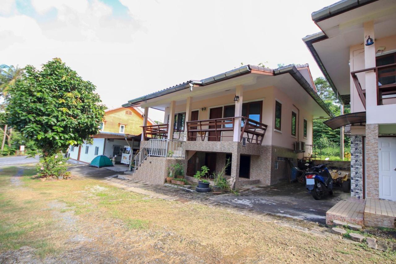 Oyo 75373 Chamil House Hotel Nai Harn Bagian luar foto